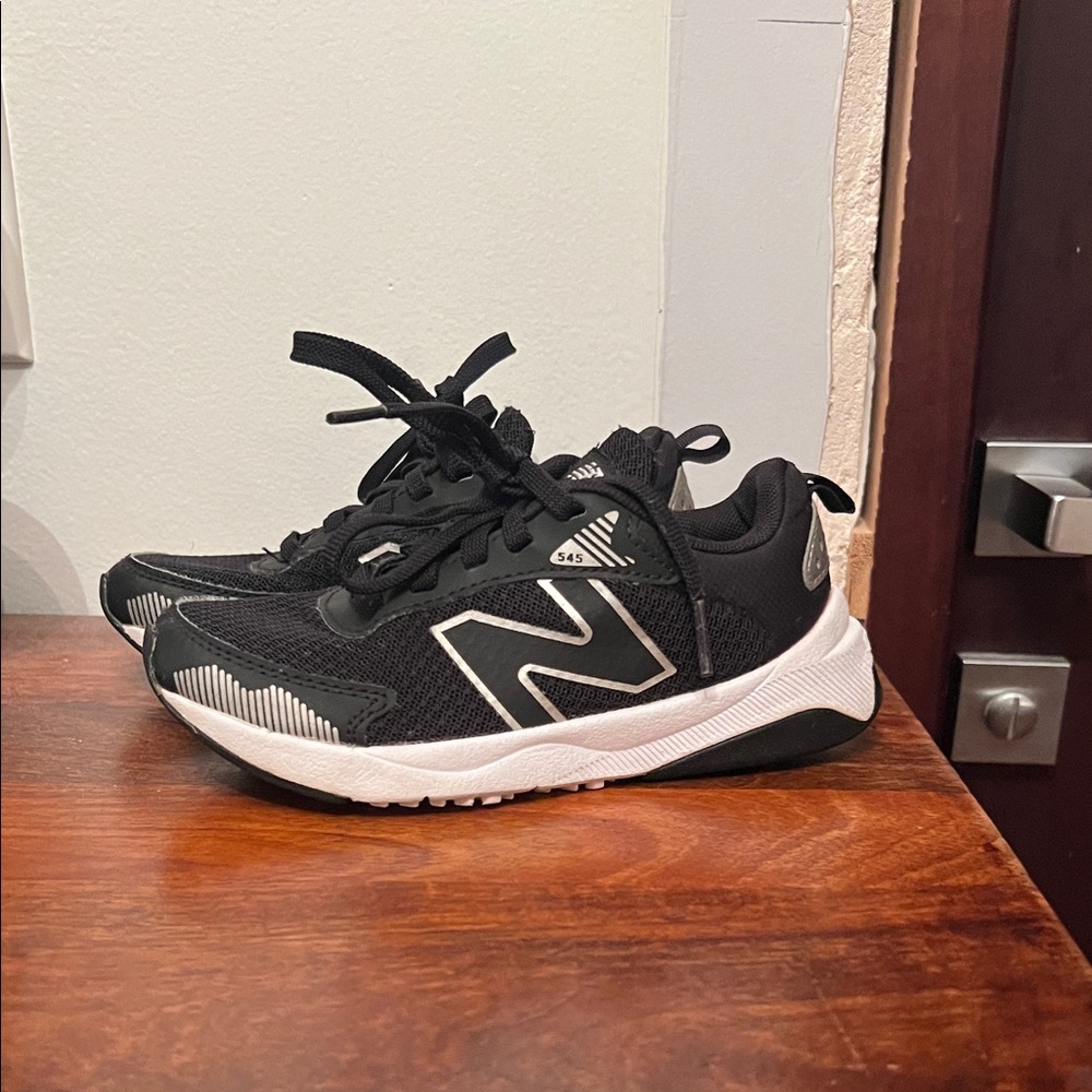 New Balance Black and White Athletic Shoes